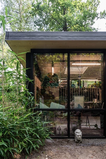Project voor glas-in-lood kunstenares Pia Burrick