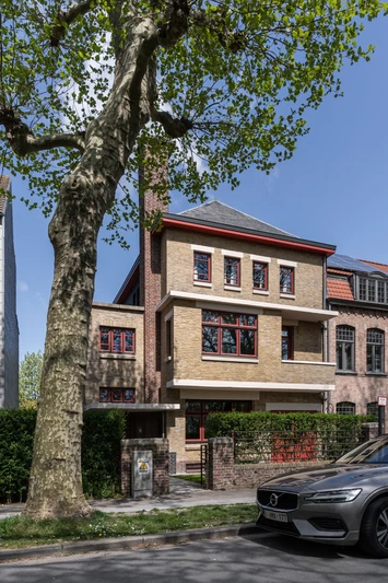 Project B&B Huis Billiet Brugge ontworpen door Huub Hoste, project door VDK Schrijnwerken